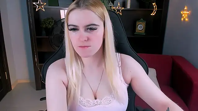 Stef Nicks online show from 04-14-26, 09:15