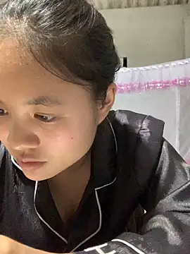 NhuFox online show from 09-12-25, 01:33