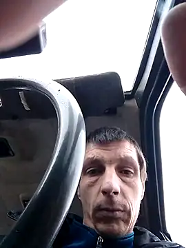 Snapshot of N_i_k_o_l_a_u chatting on 12-18-25, 11:38 N i k o l a u online show from 12-18-25, 11:38