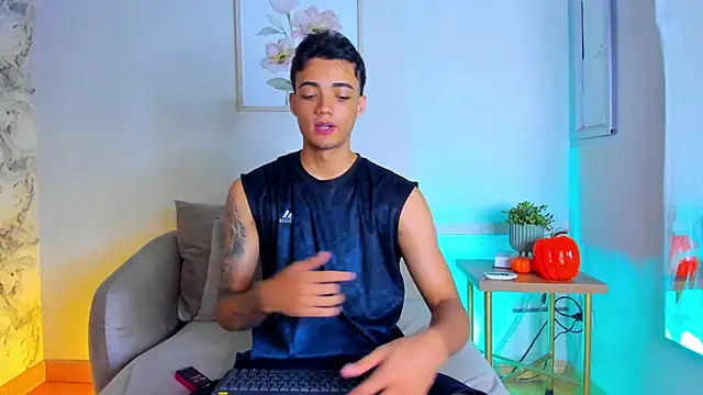 Snapshot of JamesClemont chatting on 10-18-25, 12:24 JamesClemont online show from 10-18-25, 12:24
