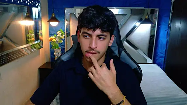 Alan Del Reyx online show from 02-19-26, 04:14