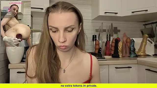 Snapshot of Edena_ chatting on 04-15-26, 05:31 Edena online show from 04-15-26, 05:31