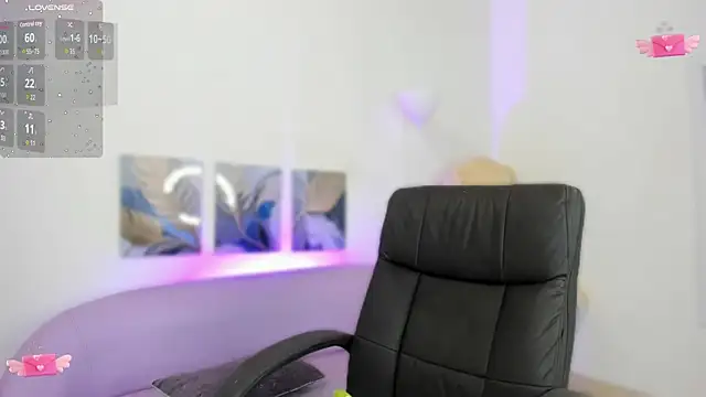 Snapshot of zali_mahamed chatting on 10-30-25, 11:27 zali mahamed online show from 10-30-25, 11:27