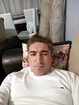 Snapshot of mert0359 chatting on 11-05-25, 05:13 mert0359 online show from 11-05-25, 05:13