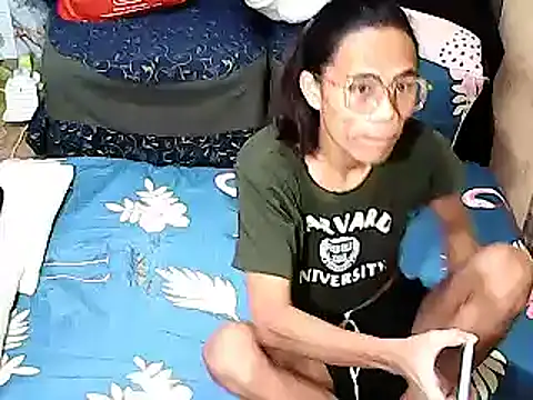 Snapshot of xxhottinybabe chatting on 11-06-25, 04:08 xxhottinybabe online show from 11-06-25, 04:08