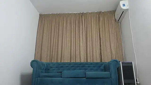 Snapshot of BLOND_GOD chatting on 06-06-26, 12:38 BLOND GOD online show from 06-06-26, 12:38