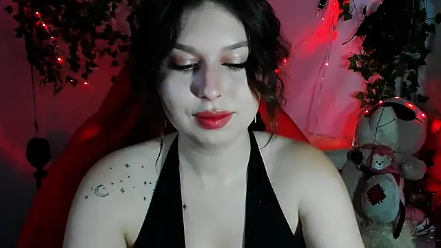 Snapshot of ChloeRicc chatting on 05-24-26, 11:48 ChloeRicc online show from 05-24-26, 11:48