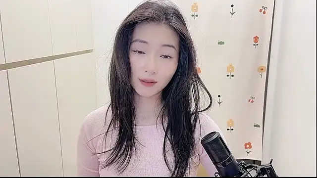 Rosalind xixi online show from 09-22-25, 10:39