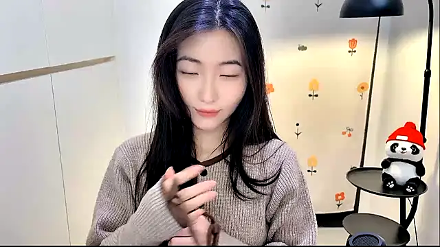 Rosalind xixi online show from 11-27-25, 08:49