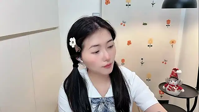 Rosalind xixi online show from 04-21-26, 04:19