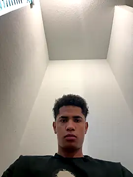 fuego01 online show from 10-20-25, 03:23