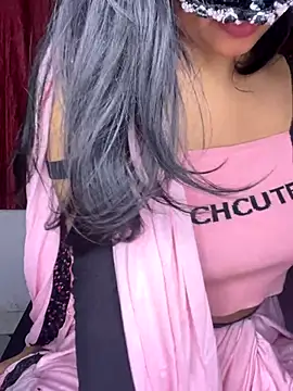 Snapshot of Cute-Samayra chatting on 12-05-25, 06:15 Cute-Samayra online show from 12-05-25, 06:15