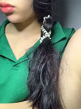 Snapshot of Nguyenha11 chatting on 09-24-25, 12:30 Nguyenha11 online show from 09-24-25, 12:30