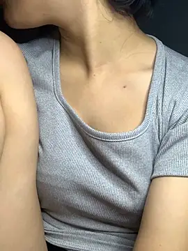 Snapshot of Nguyenha11 chatting on 09-30-25, 07:46 Nguyenha11 online show from 09-30-25, 07:46