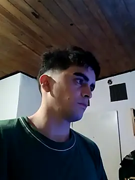 Rodrigo99 9 online show from 04-09-26, 03:28