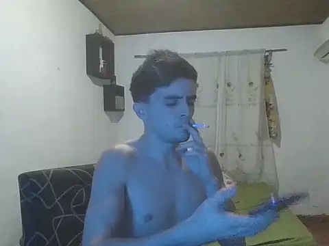 Snapshot of Rodrigo99_9 chatting on 05-07-26, 03:01 Rodrigo99 9 online show from 05-07-26, 03:01