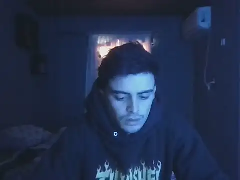 Snapshot of Rodrigo99_9 chatting on 05-28-26, 05:54 Rodrigo99 9 online show from 05-28-26, 05:54