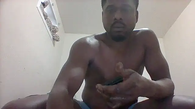 Snapshot of Dico420 chatting on 02-24-26, 09:24 Dico420 online show from 02-24-26, 09:24