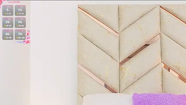 AlanaDoll online show from 11-20-25, 03:23