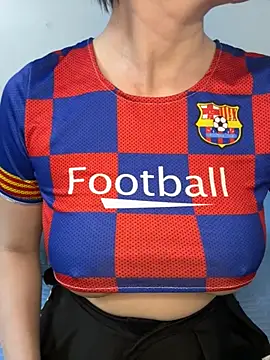 Snapshot of Linh_linh01 chatting on 10-07-25, 08:39 Linh linh01 online show from 10-07-25, 08:39