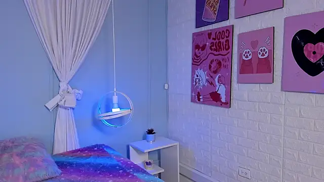 Hannahpage online show from 11-10-25, 12:04