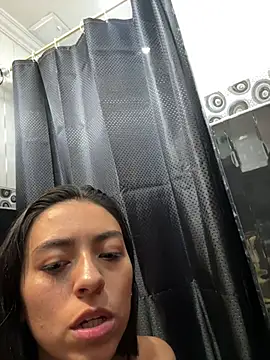 Snapshot of canelleGarces chatting on 07-19-26, 07:39 canelleGarces online show from 07-19-26, 07:39
