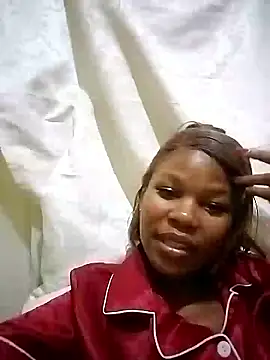 Snapshot of Seductive_Yellow_Titties chatting on 01-11-26, 08:14 Seductive Yellow Titties online show from 01-11-26, 08:14