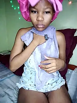 Snapshot of Seductive_Yellow_Titties chatting on 01-13-26, 05:13 Seductive Yellow Titties online show from 01-13-26, 05:13