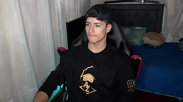 Snapshot of jacobbiker chatting on 02-04-26, 12:00 jacobbiker online show from 02-04-26, 12:00