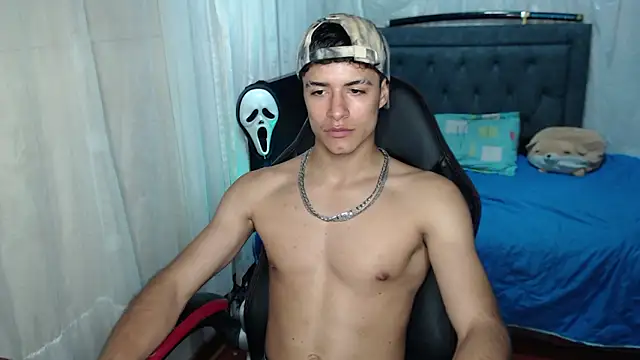 Snapshot of jacobbiker chatting on 02-13-26, 05:25 jacobbiker online show from 02-13-26, 05:25