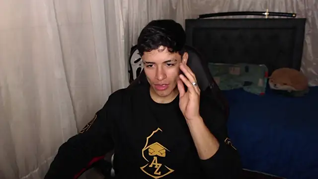 Snapshot of jacobbiker chatting on 02-20-26, 04:31 jacobbiker online show from 02-20-26, 04:31