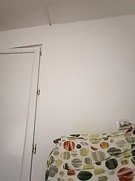 Snapshot of Vera_Elle chatting on 09-25-25, 03:38 Vera Elle online show from 09-25-25, 03:38