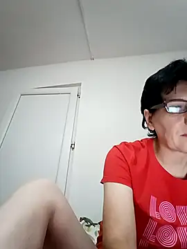 Snapshot of Vera_Elle chatting on 10-07-25, 08:39 Vera Elle online show from 10-07-25, 08:39