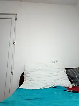 Snapshot of Vera_Elle chatting on 10-18-25, 07:58 Vera Elle online show from 10-18-25, 07:58