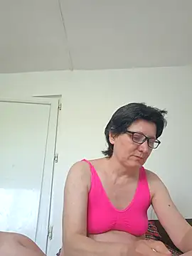 Vera Elle online show from 04-22-26, 02:40