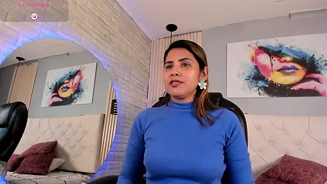 Snapshot of scarletbaker_ chatting on 10-02-25, 07:10 scarletbaker online show from 10-02-25, 07:10