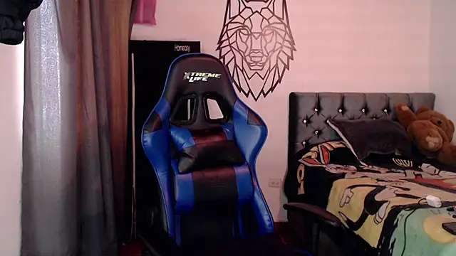 Sweet-Cris online show from 10-15-25, 02:28