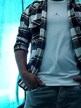 hunk28 6 online show from 11-07-25, 07:08