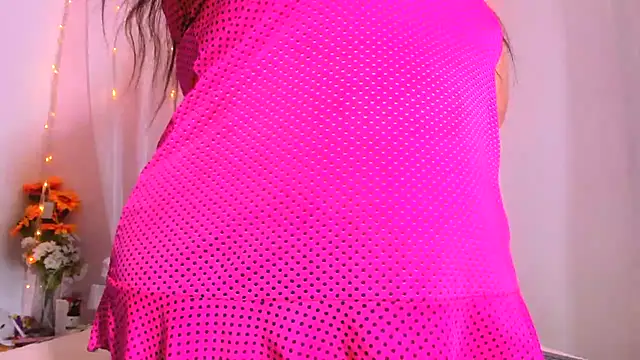 Rachellcooperrr online show from 10-17-25, 08:39