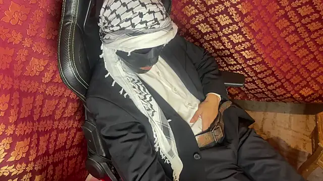 JUSTFORRICH online show from 11-12-25, 09:36