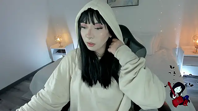 Noahcryptic online show from 10-30-25, 06:04