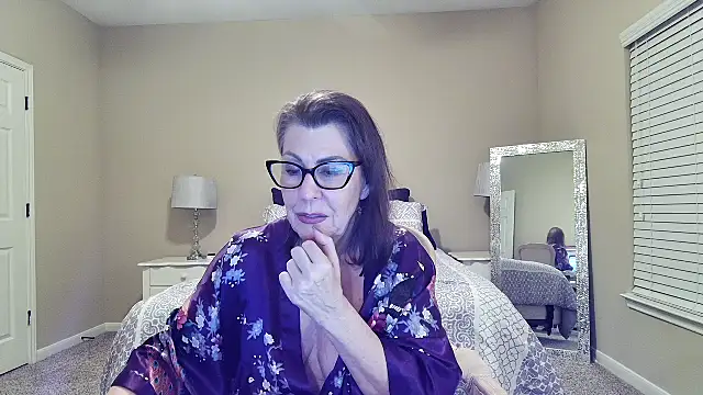 HotTxGilfMaggie online show from 11-02-25, 04:37