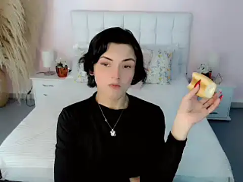 nathalialoes1 online show from 10-12-25, 07:13