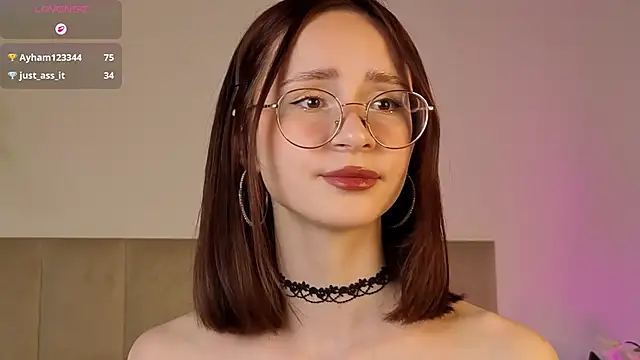 Snapshot of MartaBrent chatting on 05-31-26, 06:09 MartaBrent online show from 05-31-26, 06:09