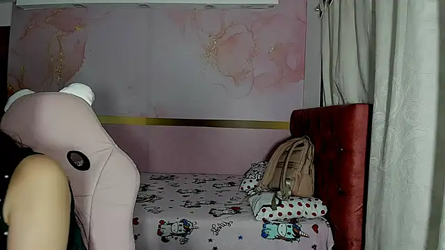 milk candy18 online show from 11-28-25, 11:24