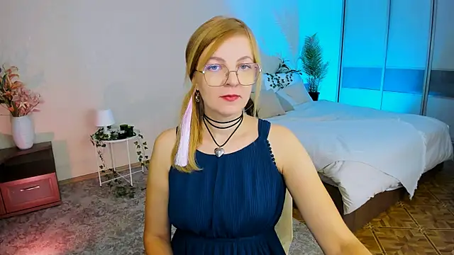 YourUniverser online show from 09-10-25, 04:12