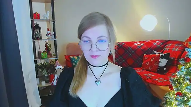 YourUniverser online show from 12-18-25, 10:10