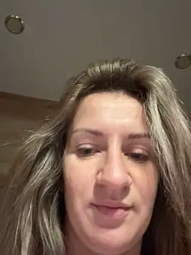 EvvaMur online show from 09-24-25, 01:09