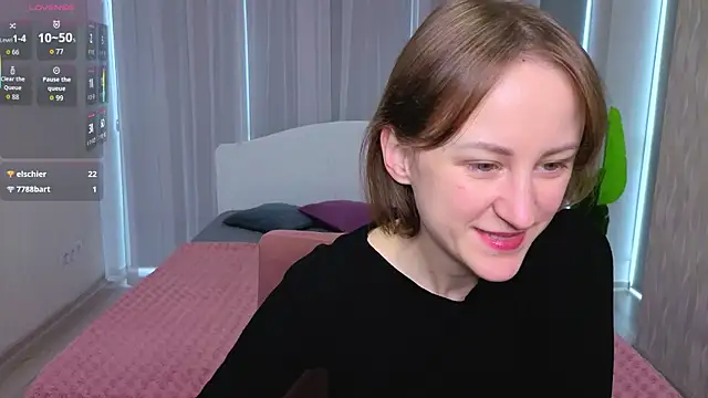 Snapshot of LuluChiiii chatting on 10-19-25, 09:54 LuluChiiii online show from 10-19-25, 09:54