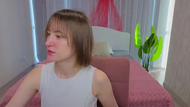 Snapshot of LuluChiiii chatting on 01-16-26, 09:13 LuluChiiii online show from 01-16-26, 09:13